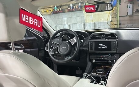 Jaguar F-Pace, 2017 год, 2 237 000 рублей, 9 фотография