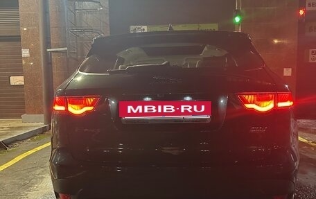 Jaguar F-Pace, 2017 год, 2 237 000 рублей, 13 фотография