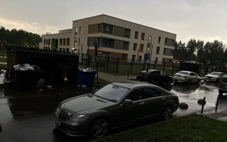 Mercedes-Benz S-Класс, 2011 год, 2 700 000 рублей, 13 фотография