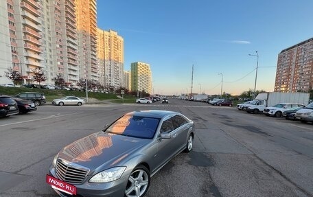 Mercedes-Benz S-Класс, 2011 год, 2 700 000 рублей, 10 фотография