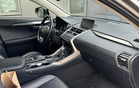 Lexus NX I, 2015 год, 2 799 000 рублей, 10 фотография