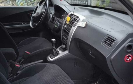 Hyundai Tucson III, 2007 год, 800 000 рублей, 6 фотография