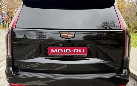 Cadillac Escalade V, 2022 год, 11 700 000 рублей, 4 фотография