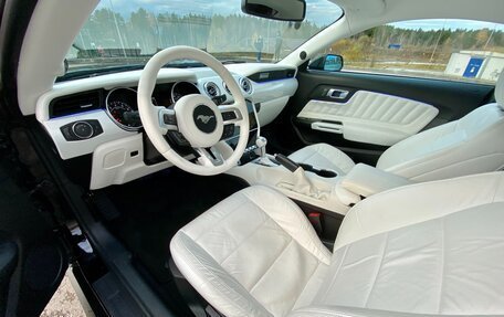 Ford Mustang VI рестайлинг, 2019 год, 3 800 000 рублей, 11 фотография