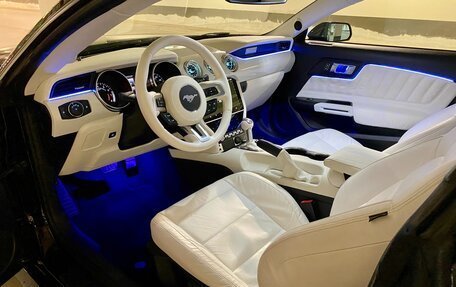 Ford Mustang VI рестайлинг, 2019 год, 3 800 000 рублей, 28 фотография