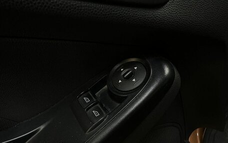 Ford Fiesta, 2015 год, 850 000 рублей, 16 фотография