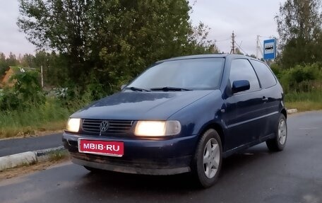 Volkswagen Polo III рестайлинг, 1996 год, 115 999 рублей, 14 фотография
