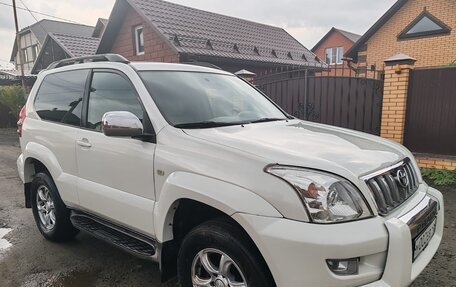 Toyota Land Cruiser Prado 120 рестайлинг, 2003 год, 1 750 000 рублей, 6 фотография