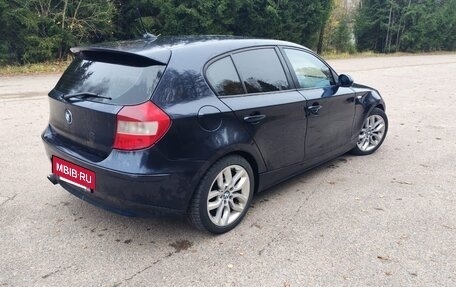 BMW 1 серия, 2006 год, 650 000 рублей, 7 фотография