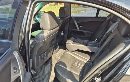 BMW 5 серия, 2005 год, 750 000 рублей, 8 фотография