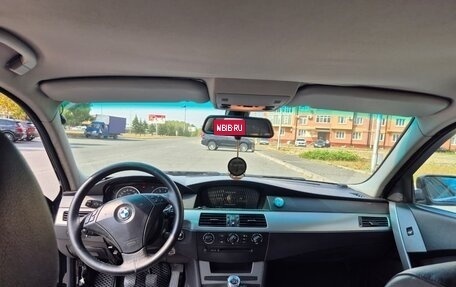 BMW 5 серия, 2005 год, 750 000 рублей, 12 фотография