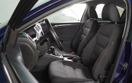 Volkswagen Jetta VI, 2011 год, 999 000 рублей, 10 фотография