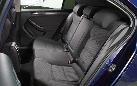 Volkswagen Jetta VI, 2011 год, 999 000 рублей, 9 фотография