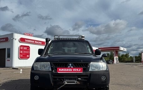 Mitsubishi Pajero III рестайлинг, 2005 год, 1 500 000 рублей, 1 фотография