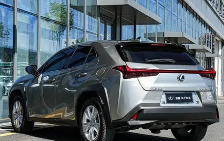 Lexus UX I, 2022 год, 2 950 077 рублей, 4 фотография