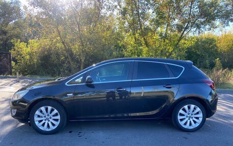 Opel Astra J, 2012 год, 550 000 рублей, 5 фотография