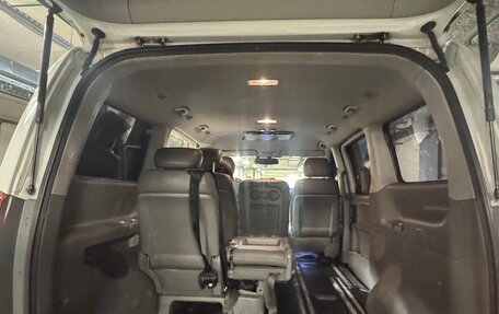 Hyundai Grand Starex Grand Starex I рестайлинг 2, 2012 год, 1 300 000 рублей, 8 фотография