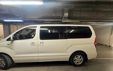 Hyundai Grand Starex Grand Starex I рестайлинг 2, 2012 год, 1 300 000 рублей, 5 фотография