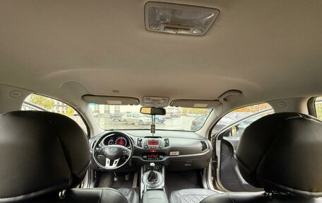 KIA Sportage III, 2011 год, 999 999 рублей, 10 фотография