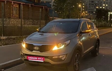 KIA Sportage III, 2011 год, 999 999 рублей, 12 фотография