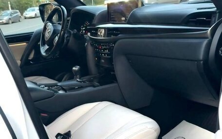 Lexus LX III, 2019 год, 12 000 000 рублей, 23 фотография