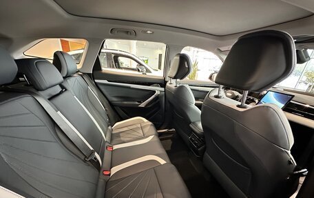 Geely Atlas, 2024 год, 3 817 190 рублей, 10 фотография