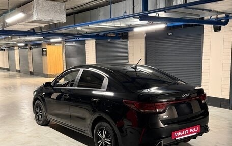 KIA Rio IV, 2021 год, 1 900 000 рублей, 2 фотография