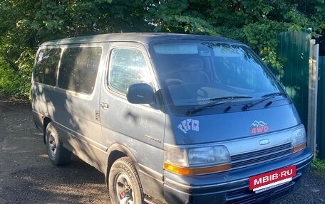 Toyota HiAce H100, 1993 год, 420 000 рублей, 3 фотография