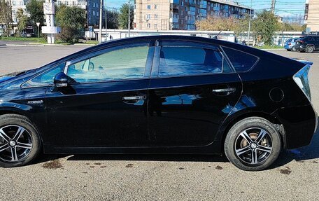 Toyota Prius, 2014 год, 1 100 000 рублей, 9 фотография