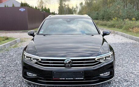 Volkswagen Passat B8 рестайлинг, 2022 год, 3 050 000 рублей, 1 фотография
