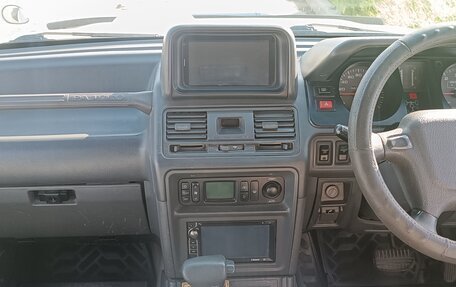Mitsubishi Pajero III рестайлинг, 1996 год, 1 400 000 рублей, 17 фотография