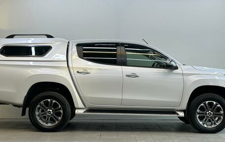 Mitsubishi L200 IV рестайлинг, 2020 год, 2 600 000 рублей, 4 фотография
