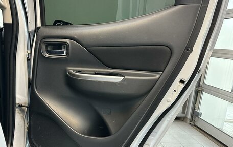 Mitsubishi L200 IV рестайлинг, 2020 год, 2 600 000 рублей, 19 фотография