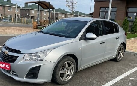 Chevrolet Cruze II, 2013 год, 700 000 рублей, 2 фотография