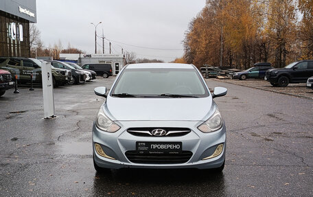 Hyundai Solaris II рестайлинг, 2012 год, 600 000 рублей, 2 фотография