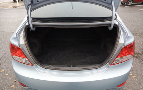 Hyundai Solaris II рестайлинг, 2012 год, 600 000 рублей, 12 фотография