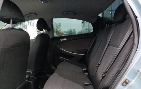 Hyundai Solaris II рестайлинг, 2012 год, 600 000 рублей, 15 фотография