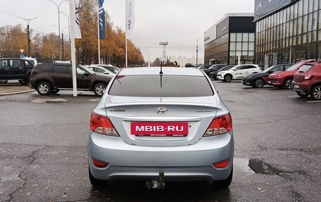 Hyundai Solaris II рестайлинг, 2012 год, 600 000 рублей, 7 фотография