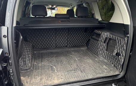 Toyota Land Cruiser Prado 150 рестайлинг 2, 2019 год, 5 700 000 рублей, 6 фотография