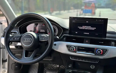 Audi A4, 2022 год, 2 130 000 рублей, 11 фотография