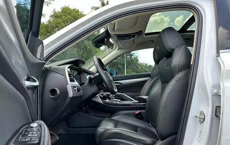 BMW 1 серия, 2022 год, 1 650 000 рублей, 11 фотография