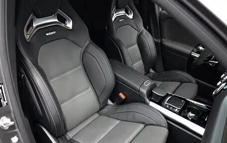 Mercedes-Benz GLA AMG, 2022 год, 3 550 077 рублей, 15 фотография