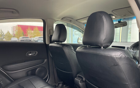 Honda Vezel, 2015 год, 1 570 000 рублей, 16 фотография