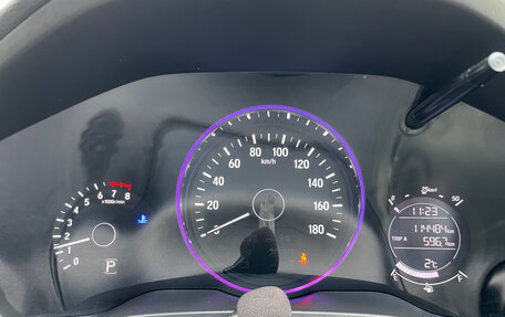 Honda Vezel, 2015 год, 1 570 000 рублей, 24 фотография