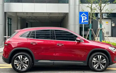 Mercedes-Benz GLA, 2022 год, 2 650 077 рублей, 4 фотография