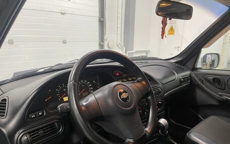 Chevrolet Niva I рестайлинг, 2010 год, 549 000 рублей, 8 фотография