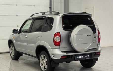 Chevrolet Niva I рестайлинг, 2010 год, 549 000 рублей, 6 фотография