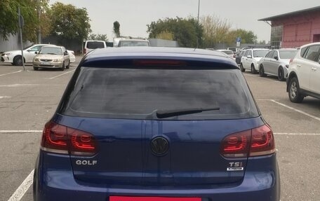 Volkswagen Golf VI, 2010 год, 730 000 рублей, 3 фотография