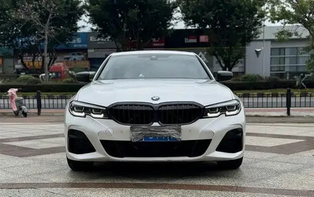 BMW 3 серия, 2021 год, 2 500 000 рублей, 3 фотография