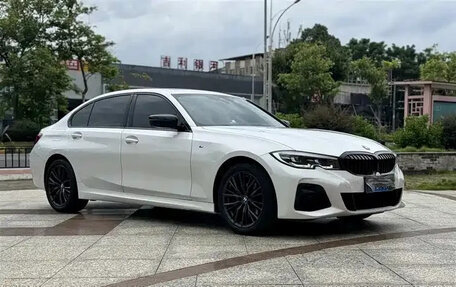BMW 3 серия, 2021 год, 2 500 000 рублей, 4 фотография
